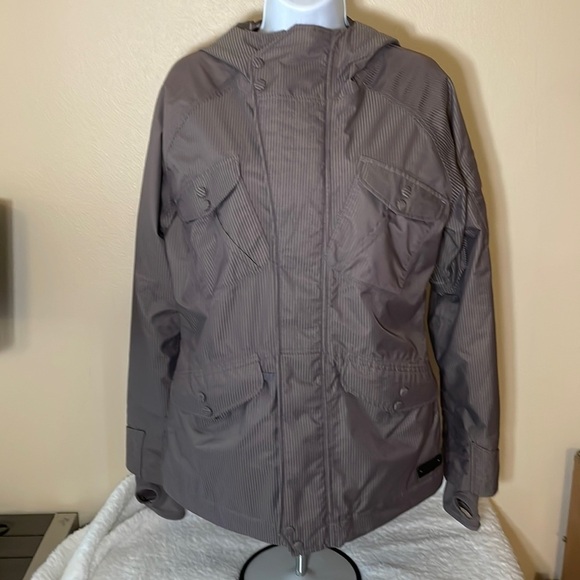 Nwot Burton Ski Snowboarding Jacket Size Medium - Picture 1 of 16